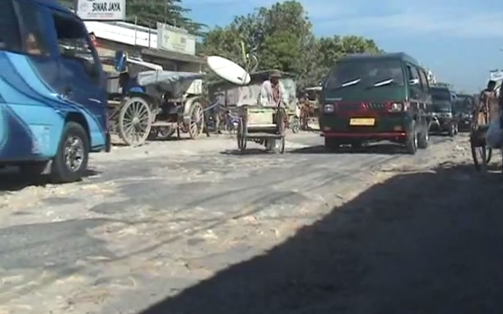jalan rusak