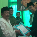 Kadishub Jatim Mendaftar Calon Bupati Sumenep Madura Didampingi Mantan Gubernur